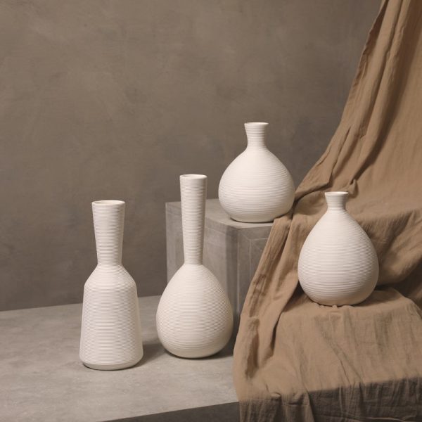 Small Round Shape dry flower vase
