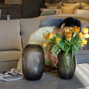 polka dot craft glass vase-01