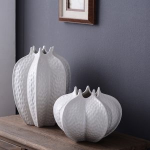 White Ceramic Vase-02