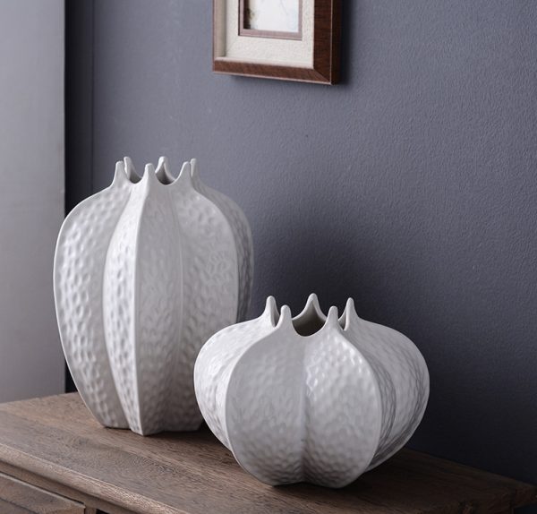 White Ceramic Vase-02