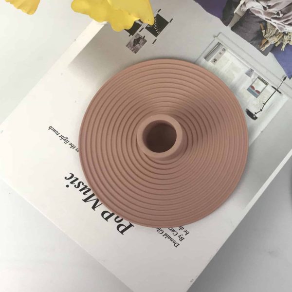 candle holder spiral pattern candle-08